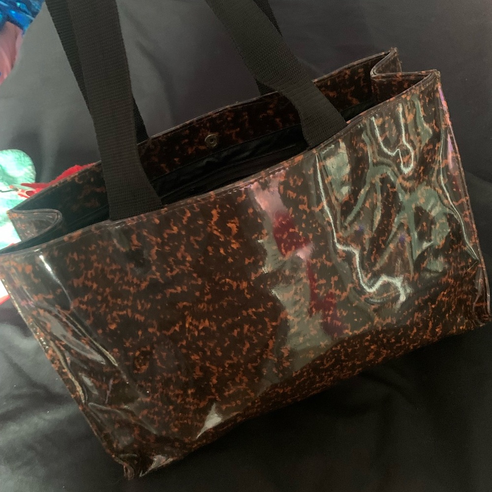 Tortoise shell print tote :)